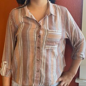 Half long sleeved button up shirt